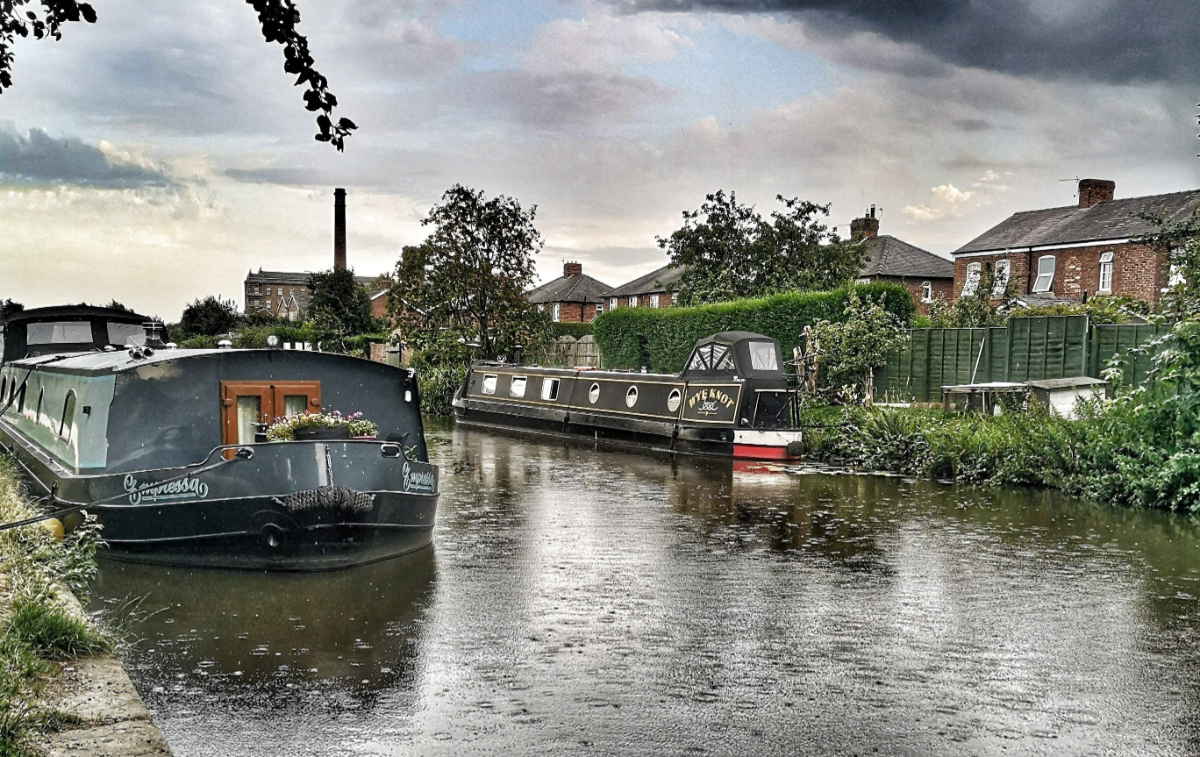 Places to visit on Leeds Liverpool Canal